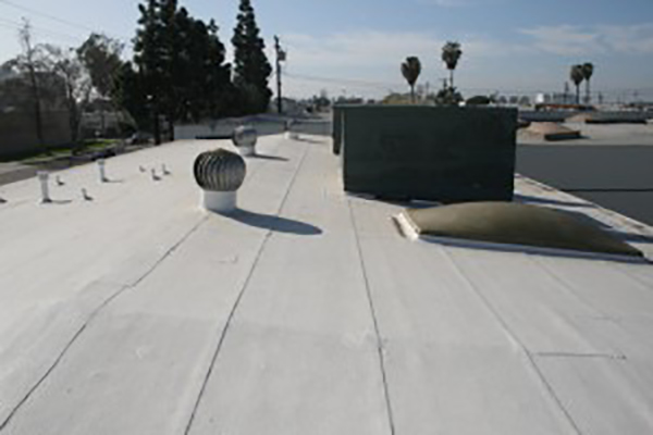 Southern California Flat Roof Installation